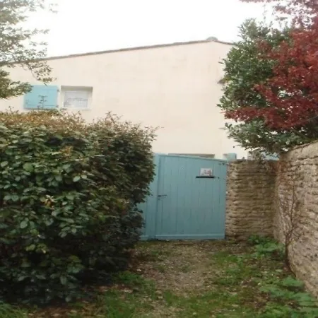 House Proche Centre Du Village Fond De Venelle Hébergement de vacances